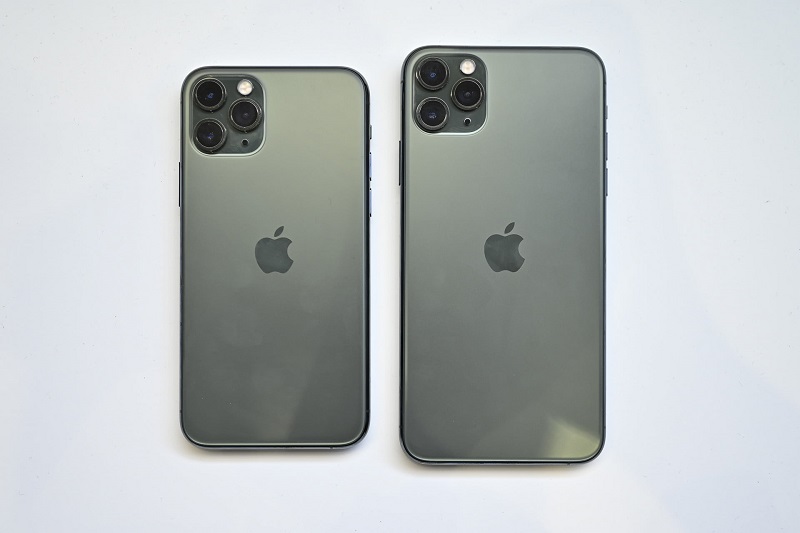 Bạn nó nên chọn mua iPhone 11 Pro thay vì iPhone 1 Pro max hay không?