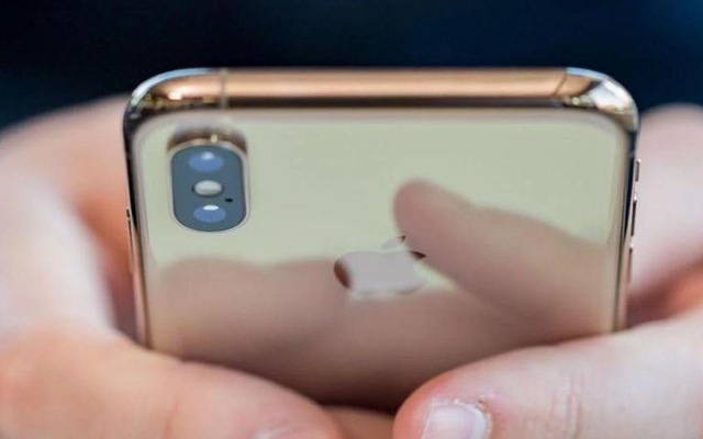 Liệu có thể được bảo hành iphone XS xách tay tại Việt Nam hay không